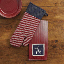 Load image into Gallery viewer, Americana Long Oven Mitt - Set of 4
