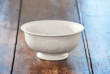 Load image into Gallery viewer, Levingston 9&quot; Pedestal Serving Bowl
