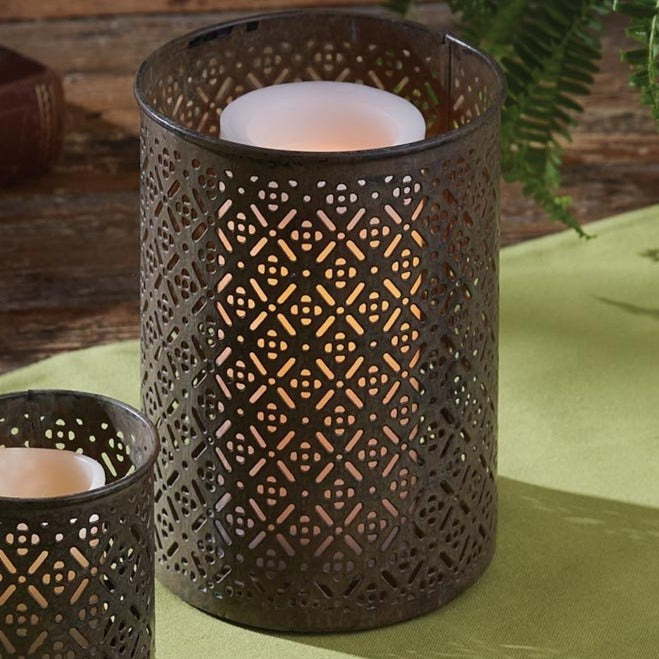 Garden Fretwork Pillar Holder
