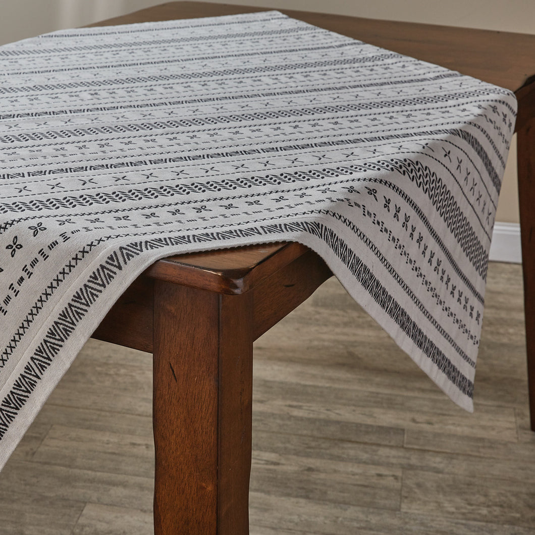 Soma Jacquard Table Scarf