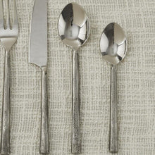 Load image into Gallery viewer, Denton Tablespoon - Silver - Set of 4
