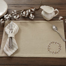 Load image into Gallery viewer, Cotton Wreath Placemat - Set of 4
