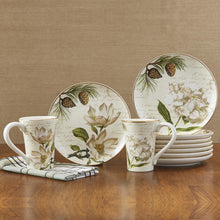 Load image into Gallery viewer, Wintertime Salad Plate - Set of 4
