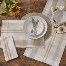 Load image into Gallery viewer, Sunflower Plaid Placemat - Set of 4
