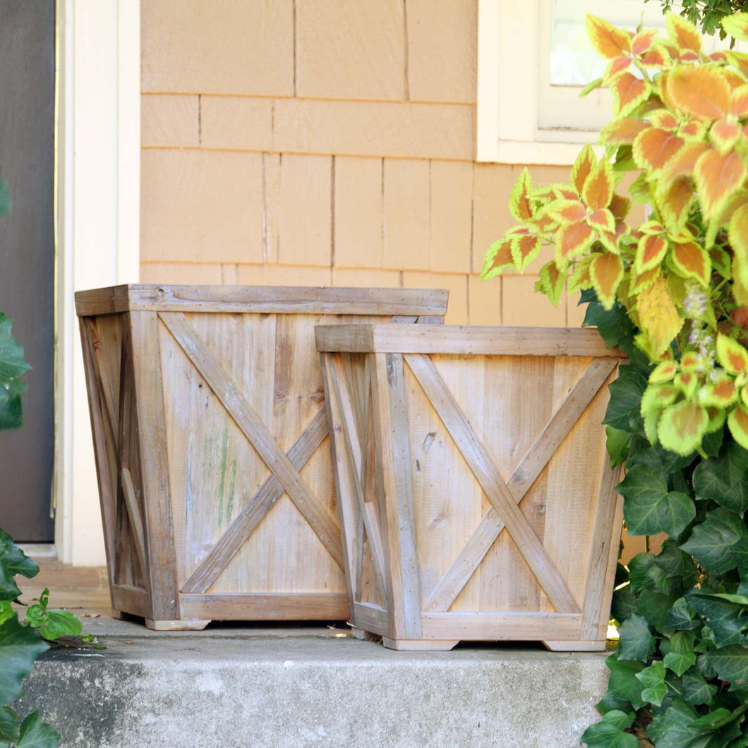 Reclaimed Wood Town & Country Planter (Set of 2)