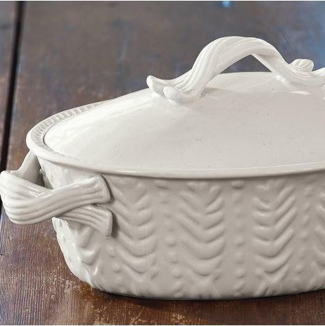 Levingston Collection Covered Oval Baker