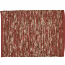 Load image into Gallery viewer, Ashfield Yarn Placemat Red - Set of 4
